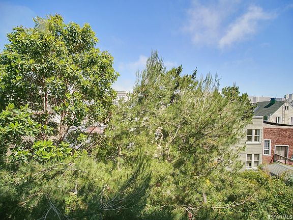 5th image of 1856 Pacific Ave #7