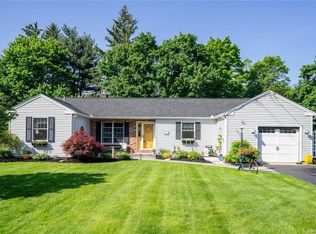 4875 Edgewood Dr, Hamburg, NY