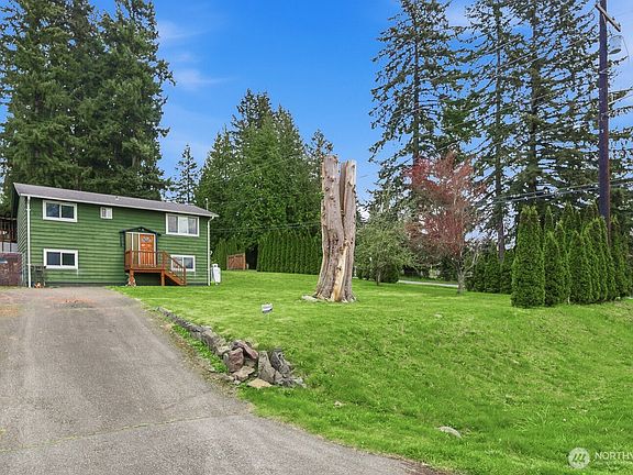 2nd image of 1925 107th Drive SE