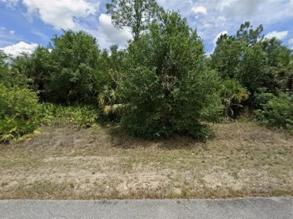 512 Wellington Ave, Lehigh Acres, FL 33972