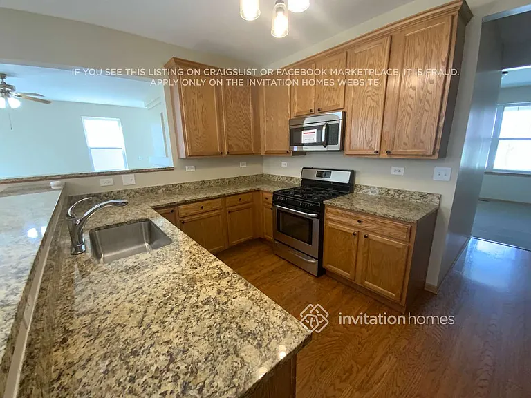 305 Kensington Dr — Photo 7