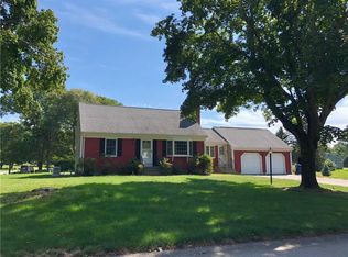 24 Arrowhead Rd, Seekonk, MA 02771