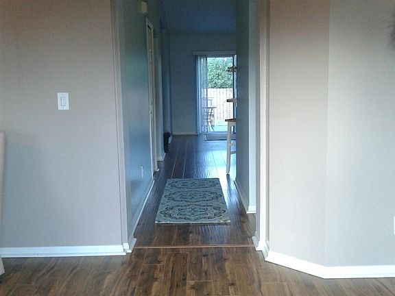 2nd image of 1621 Tolley Ter SE