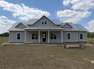 619 Old Valdosta Rd, Ray City, GA 31645