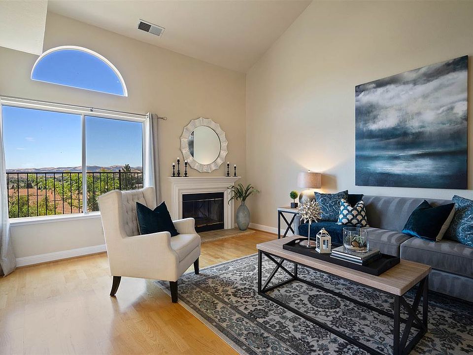 1st image of 502 Conejo Ct