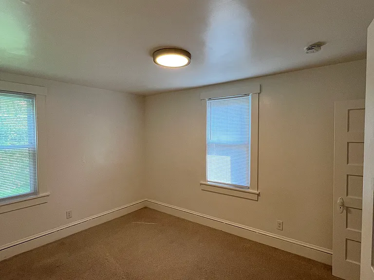 420 Pine Ave — Photo 12