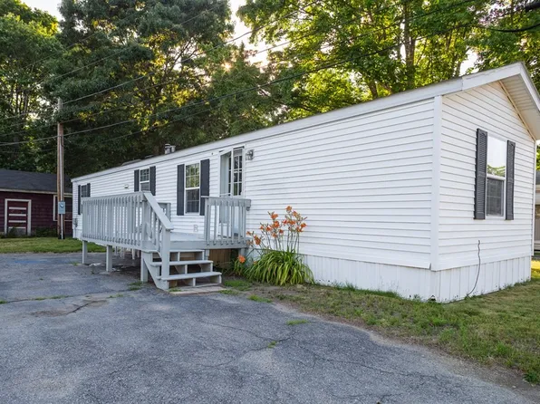 3 Willow Ter, Taunton, MA 02780