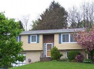 111 Valley St, Rochester, NY 14612