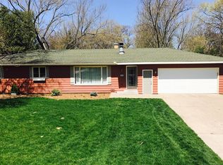 15571 Bloem Dr, Spring Lake, MI 49456