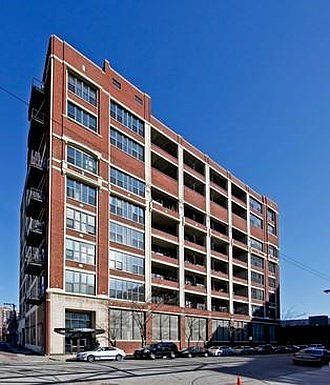 1st image of 320 E 21st St Unit 404