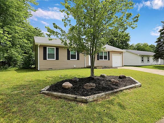 2nd image of 5407 Yucatan Dr