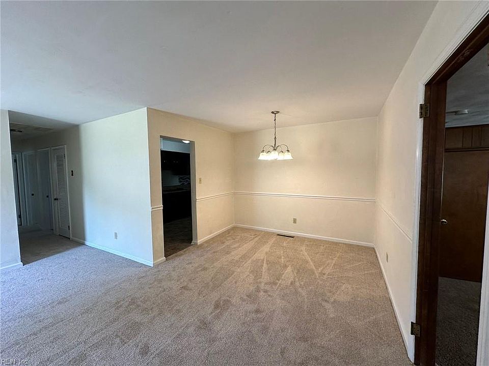 1st image of 4717 Mallard Cres