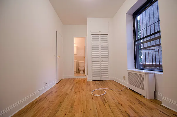 Rented by Compass | media 3