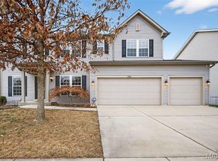 1290 Shorewinds Trl, Saint Charles, MO 63303