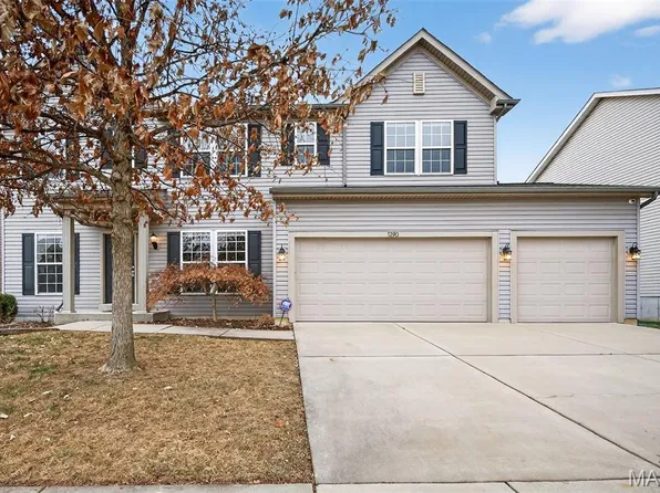 1290 Shorewinds Trl, Saint Charles, MO 63303