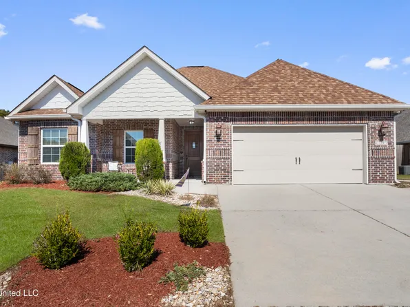 739 Malpass Landing Dr, Biloxi, MS 39532