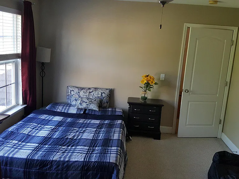 Guest bedroom 2