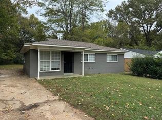 458 Delta Rd, Memphis, TN 38109