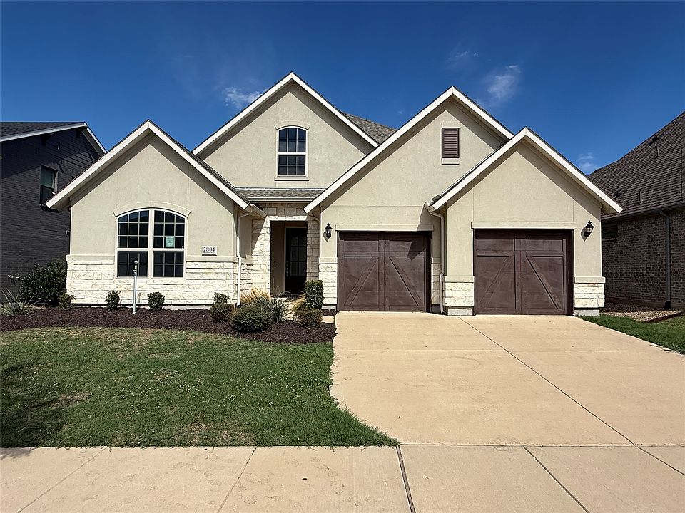 1st image of 2804 Walker Way