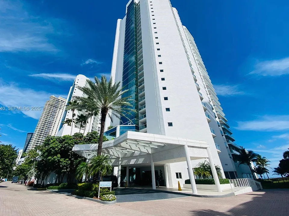 16445 Collins Ave #A1624