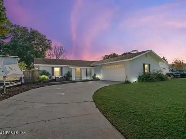 432 HELMSMAN Lane, Atlantic Beach, FL 32233