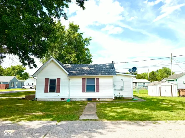 415 Morningside Dr, Columbus, IN 47201