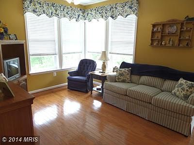 5th image of 1312 Scottsdale Dr Unit 252