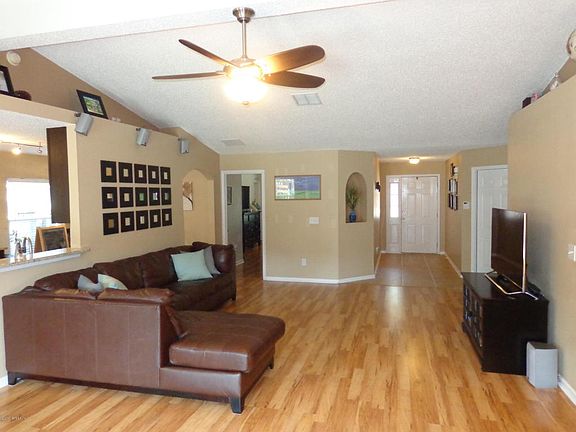 2nd image of 12341 Winterpine Ct