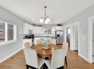 67 S Walker Pl, North Salt Lake, UT 84054