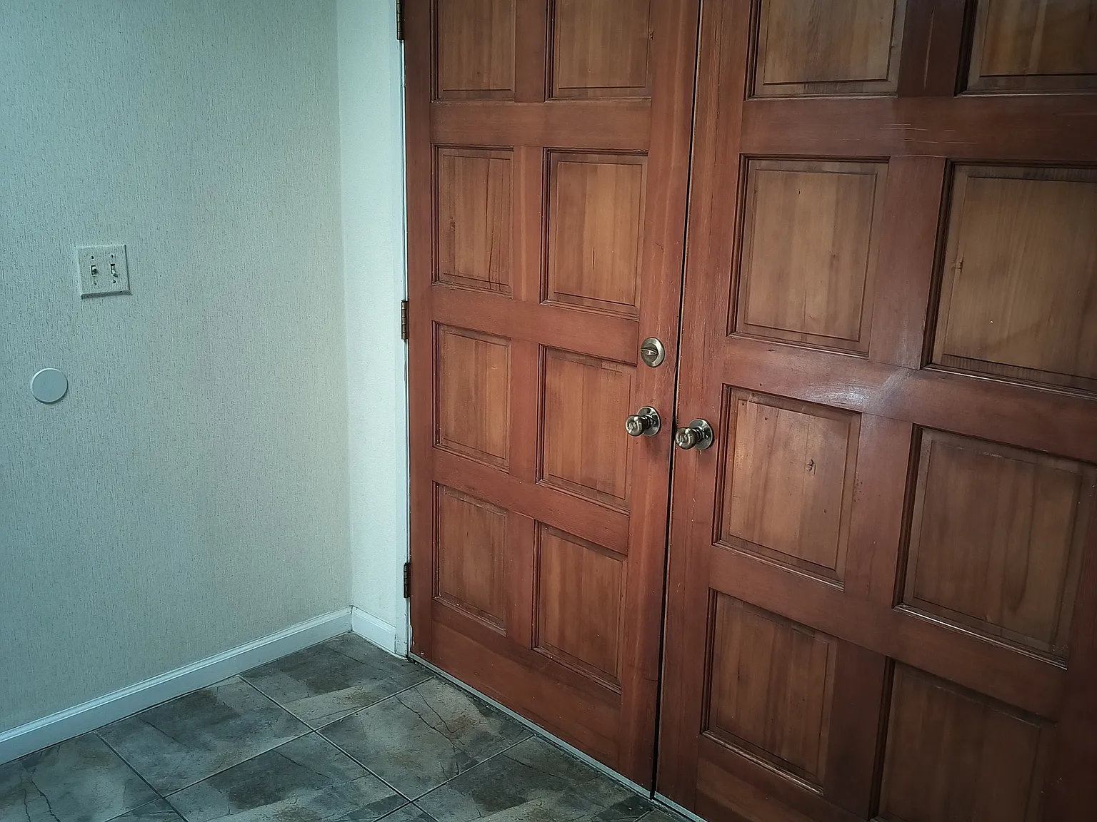 523 Encina Drive — Photo 4