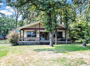 106 Luann Way, Mabank, TX 75156