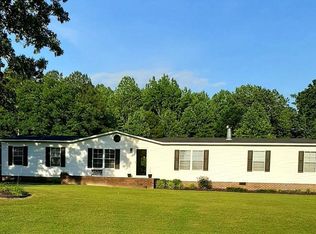 2798 Rolling Acres Rd, Emporia, VA 23847