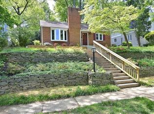 10131 Crestwood Rd, Kensington, MD 20895