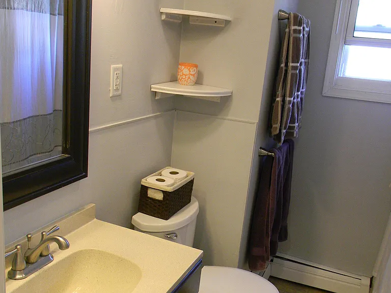276 Summit Ave — Photo 7