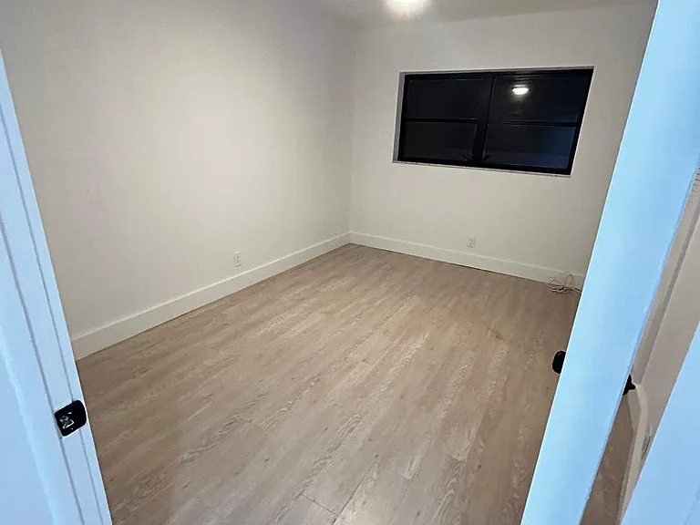 651 Pine Dr #304 — Photo 4