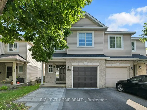 198 Deerfox Dr, Ottawa, ON K2J 4W8