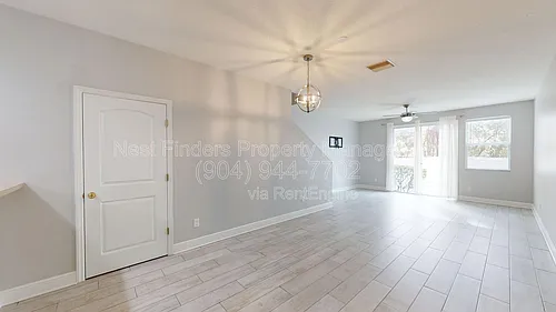 6032 Bartram Village Dr Photo 1