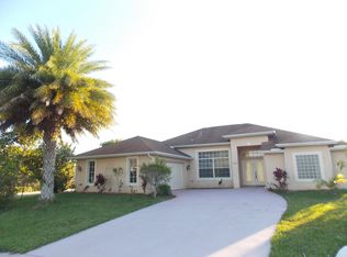 2602 SW Fair Isle Rd, Port Saint Lucie, FL 34987