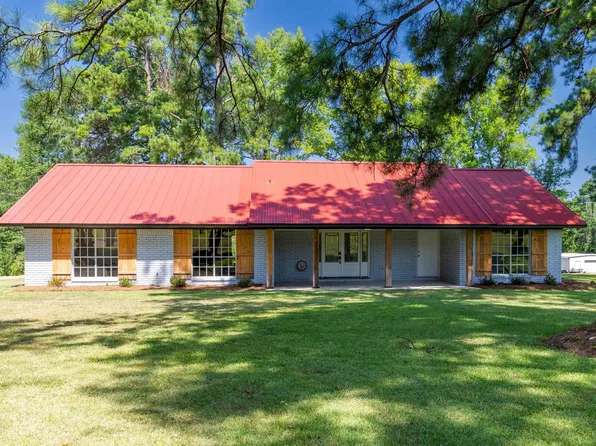 386 Okaloosa Rd, Eros, LA 71238