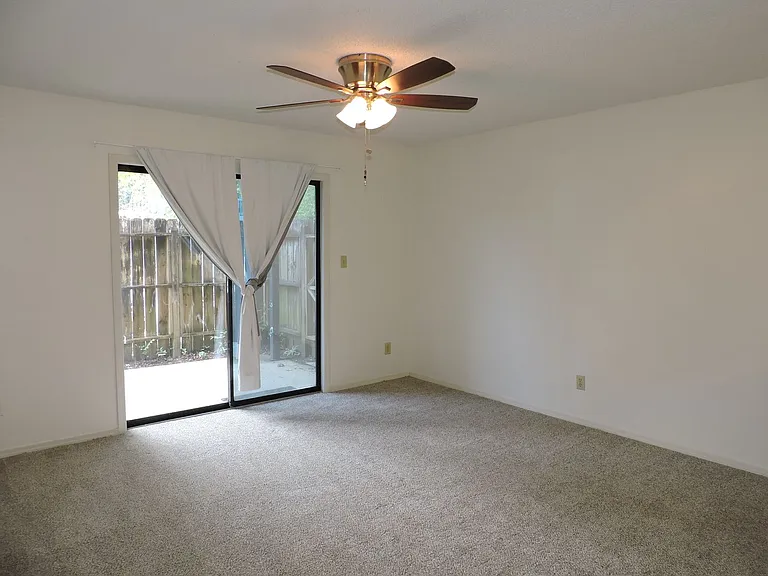 2299 Scenic Highway Cir #2 — Photo 5