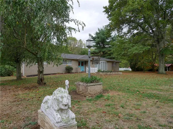 10585 State Route 150, Rayland, OH 43943