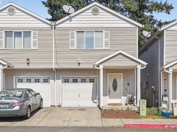 12631 SE Division St, Portland, OR 97236