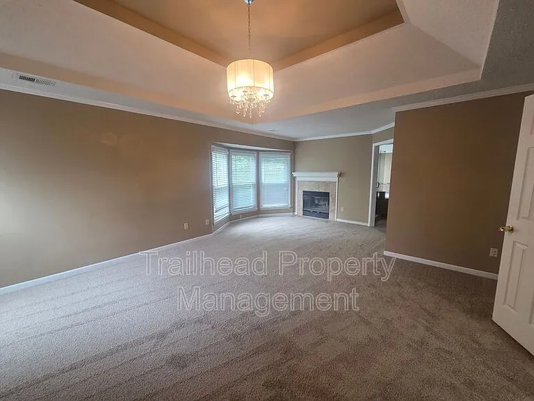 14002 Goodman St — Photo 23