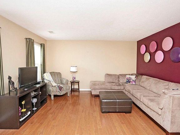 2nd image of 3696 Arbor Dr APT 4
