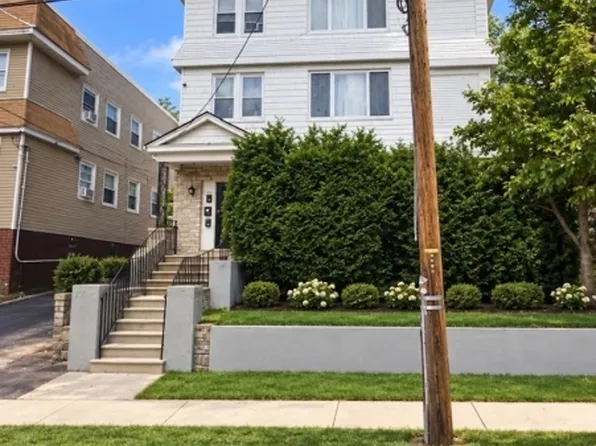 127 Goodwin Ave, Newark City, NJ 07112