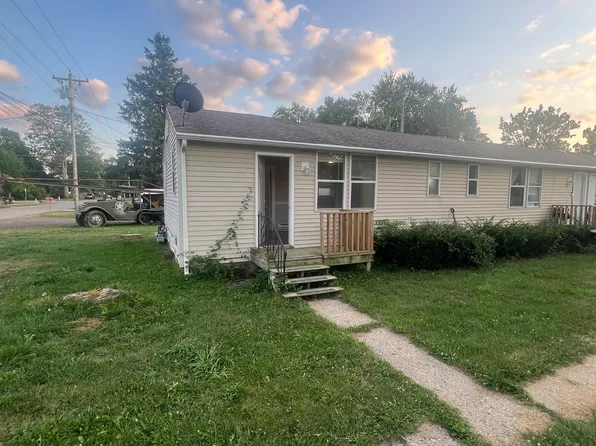 521 N Spruce St #1, Vicksburg, MI 49097