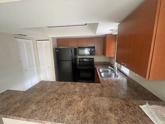 3rd image of 4462 Country Grove Blvd #4462