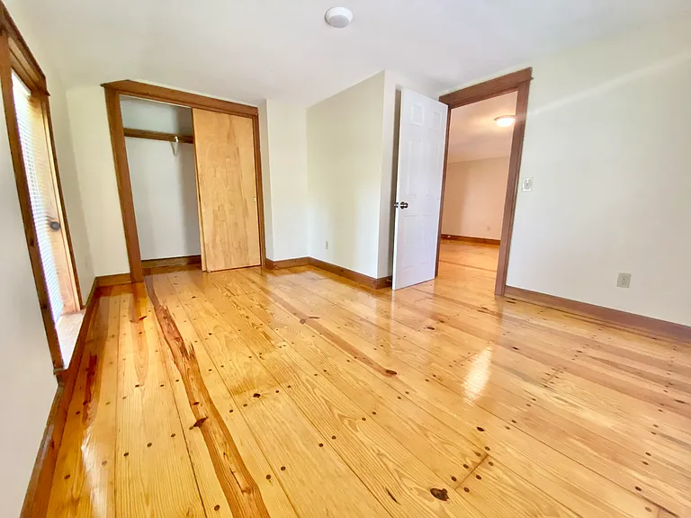 37 Middle Street - 2 — Photo 11