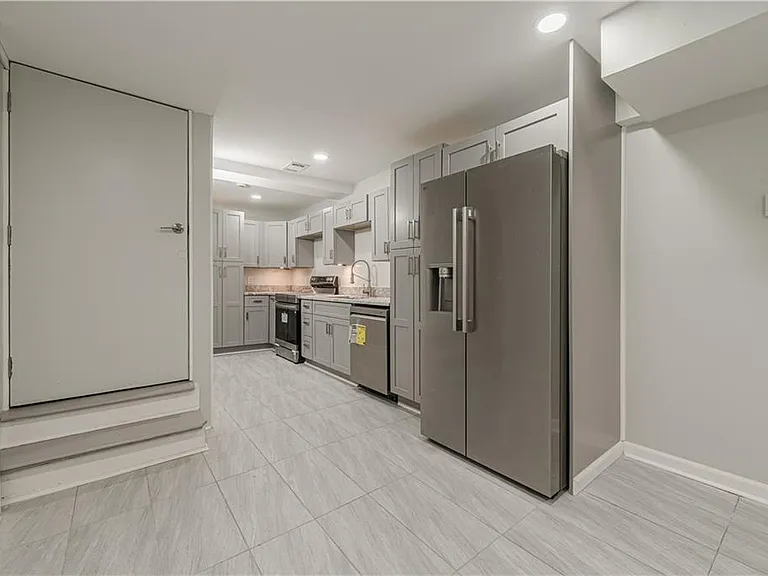 435 Little Pines Ct — Photo 3