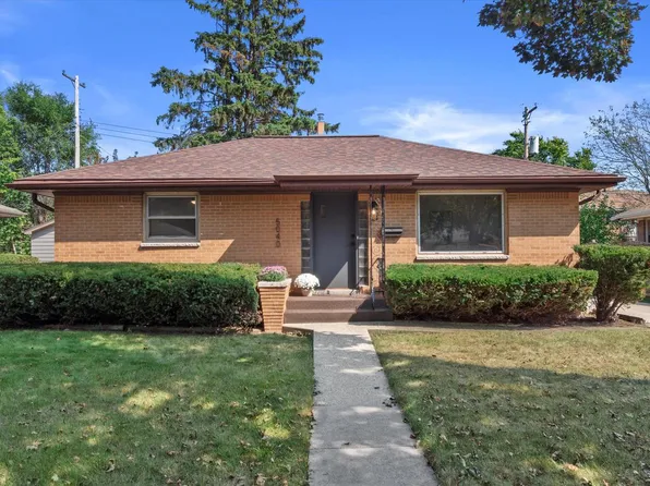 5040 North 85th STREET, Milwaukee, WI 53225